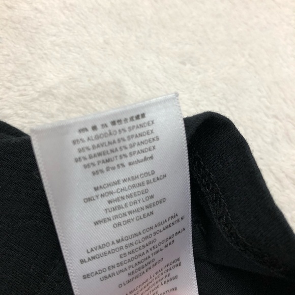 Michael Michael Kors v-neck Black T-shirt 3/4 M - Picture 8 of 8